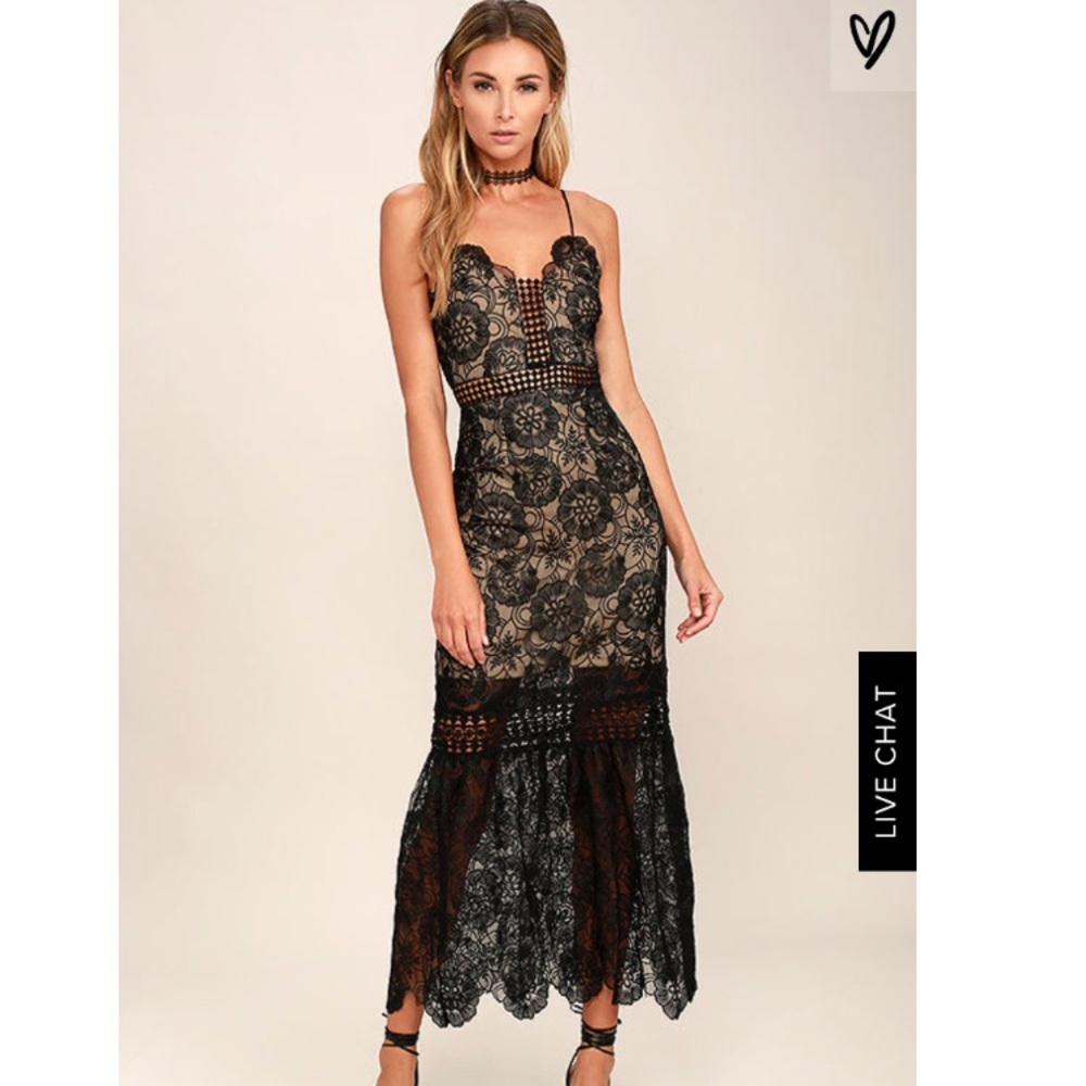 LULU’S BLACK EMBROIDERED MIDI DRESS
